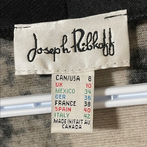 Joseph Ribkoff Black with Red Sequins Top with Cowl Neck & Hood Size 8 - Picture 4 of 6